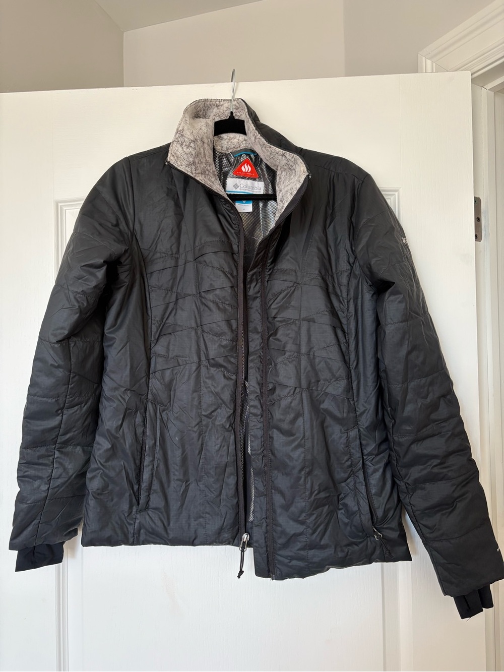 ColumbiaDark Gray Quilted Puffer Jacket